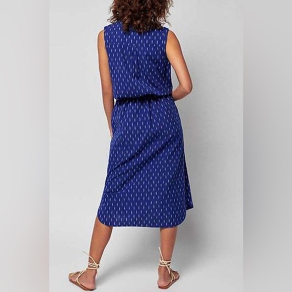 Faherty Blue and White Sleeveless Saylor Ikat Midi Shirt Dress. Size XS. - Picture 2 of 16
